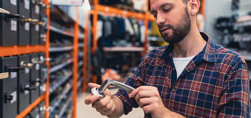 Locksmith For Retail Stores Lockout Services in Sebastopol, California