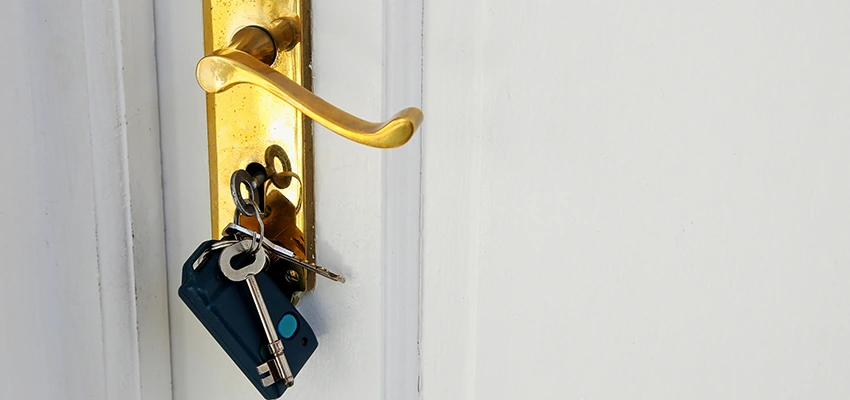Broken Door Key Extraction in Sebastopol, CA